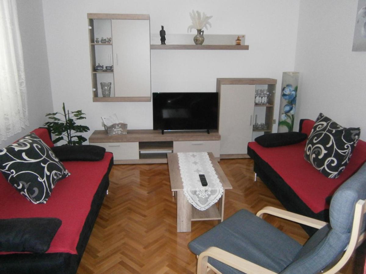 Apartmani Vrljicak 오미스 외부 사진
