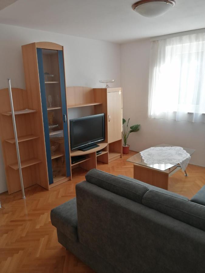 Apartmani Vrljicak 오미스 외부 사진