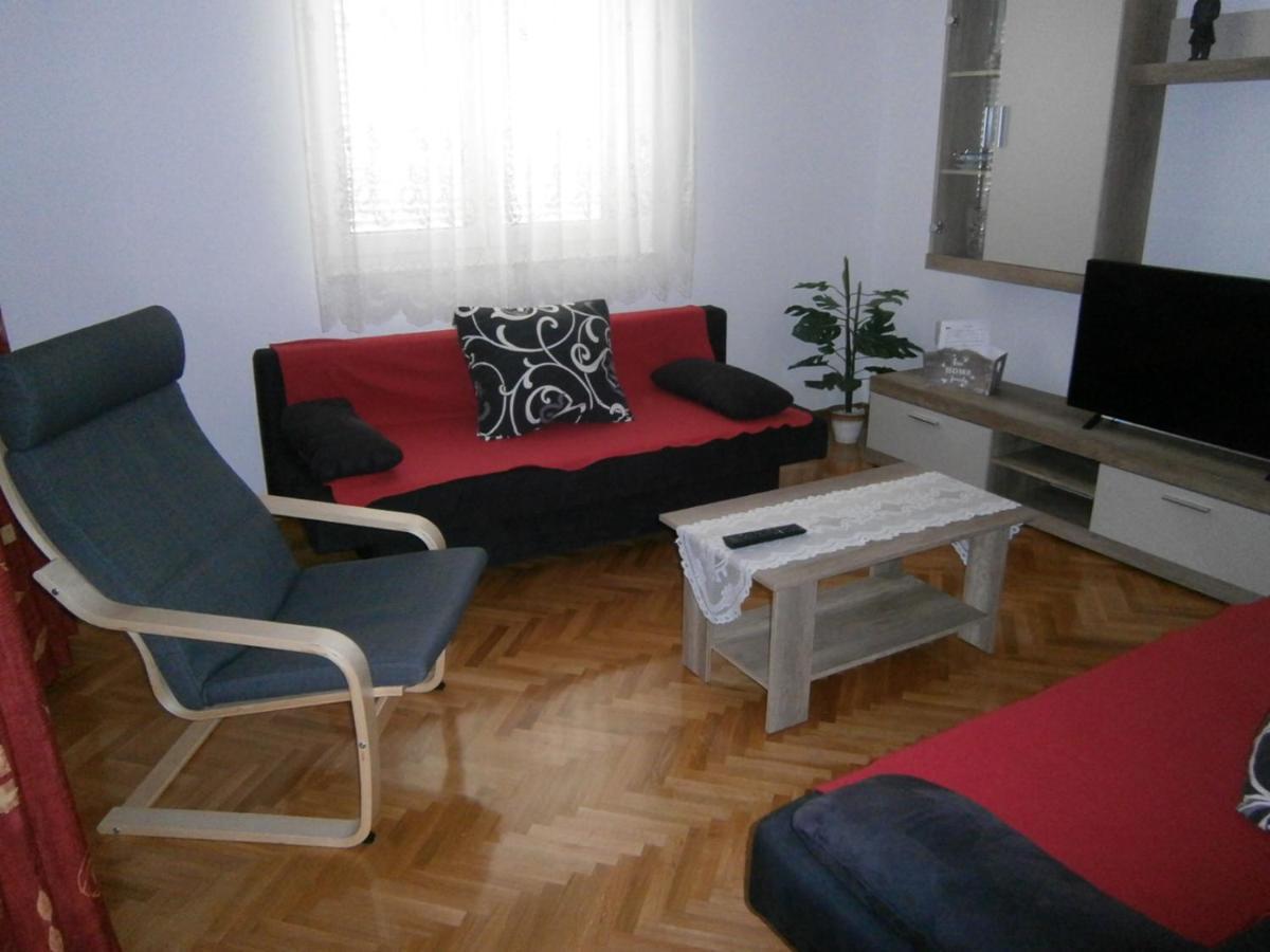 Apartmani Vrljicak 오미스 외부 사진