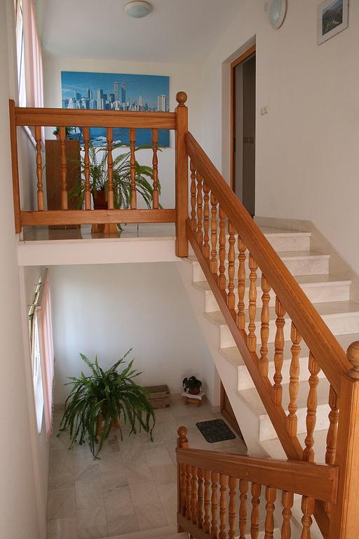 Apartmani Vrljicak 오미스 외부 사진