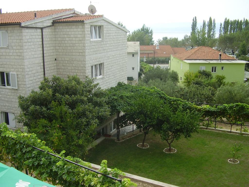 Apartmani Vrljicak 오미스 외부 사진