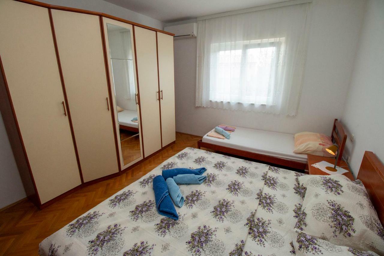Apartmani Vrljicak 오미스 외부 사진
