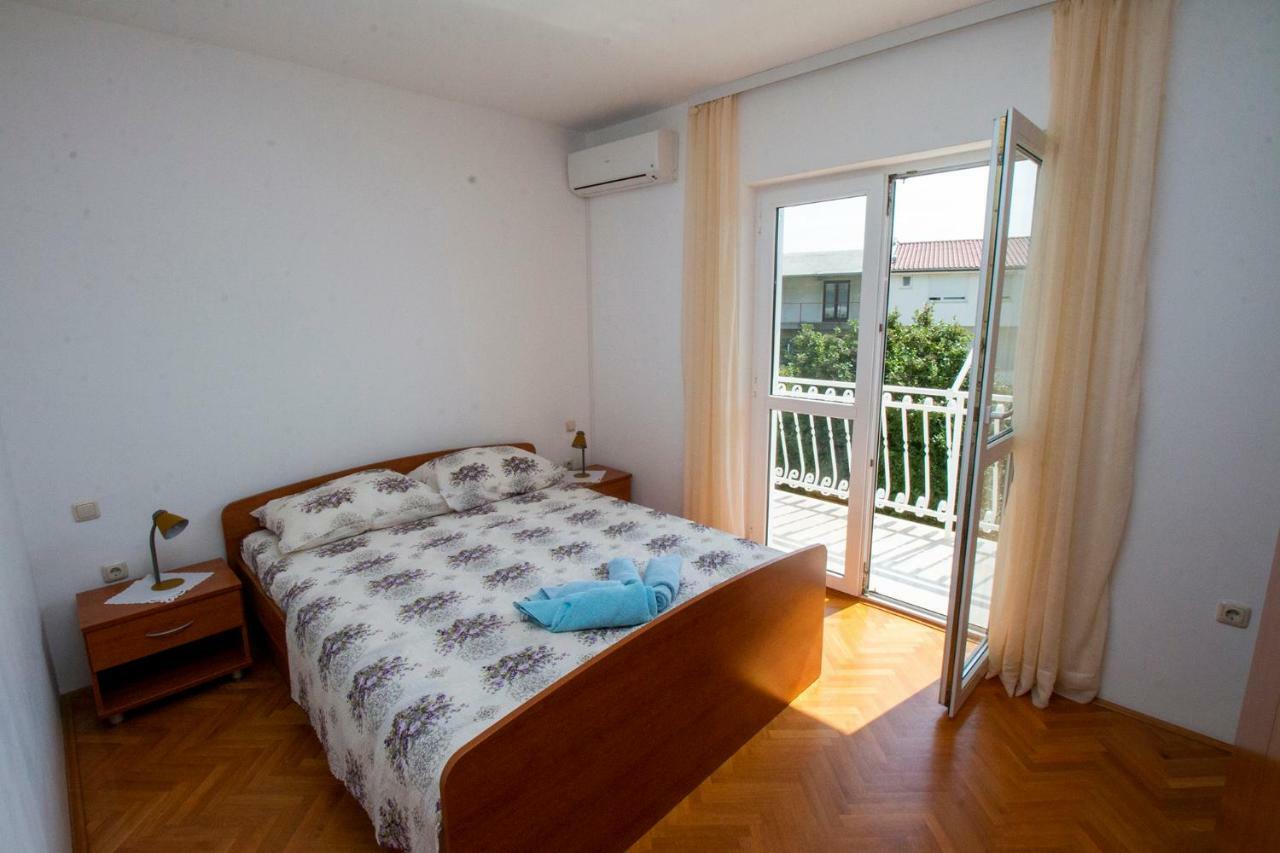 Apartmani Vrljicak 오미스 외부 사진