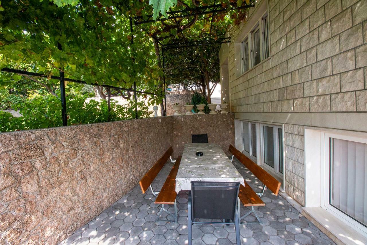 Apartmani Vrljicak 오미스 외부 사진