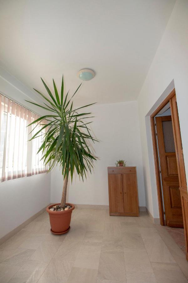 Apartmani Vrljicak 오미스 외부 사진