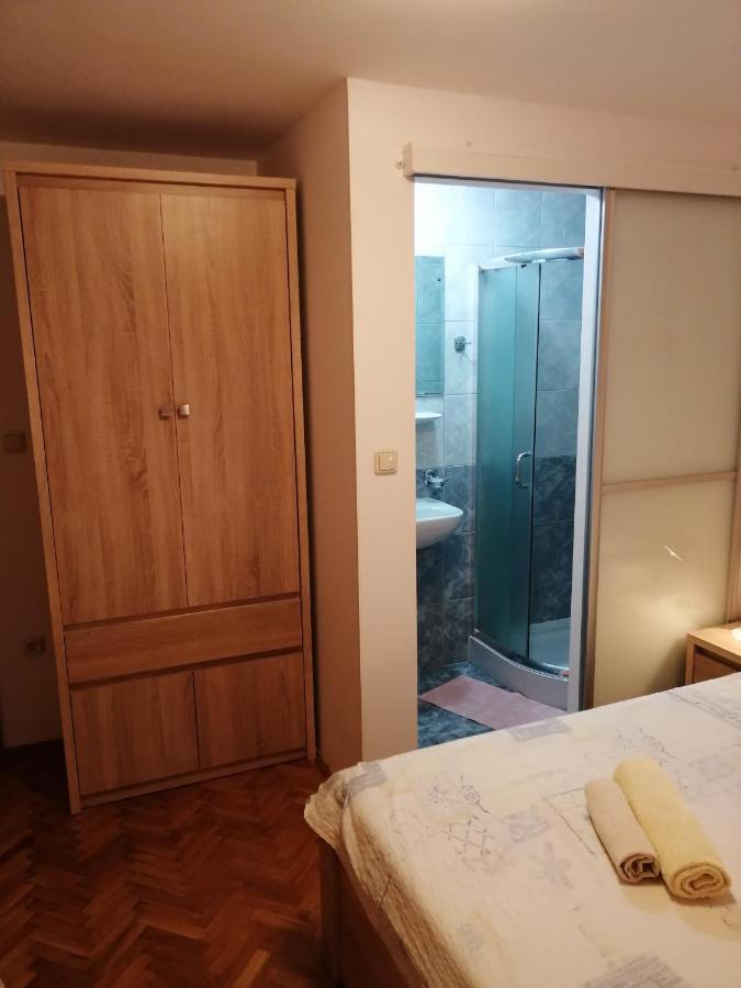 Apartmani Vrljicak 오미스 외부 사진